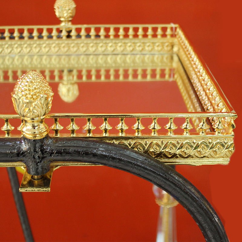 Wholesale Three-Tier Luxury Gold Acrylic Bar Cart Trolley Custom Design for Home Modern for Dining Living Room Hotel Kitchen Use - Image 2