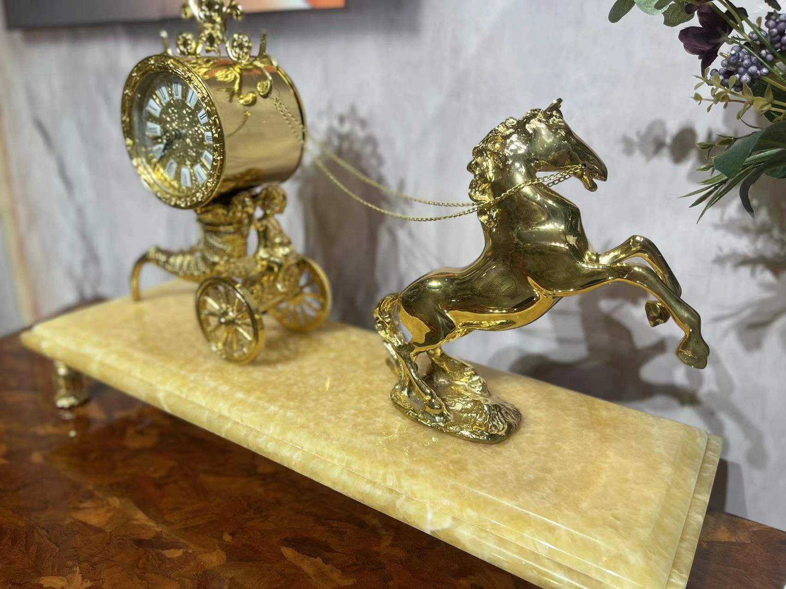 Luxury Design Marble Desk Clock Golden Carriage Table & Home Decor Clock - Image 4