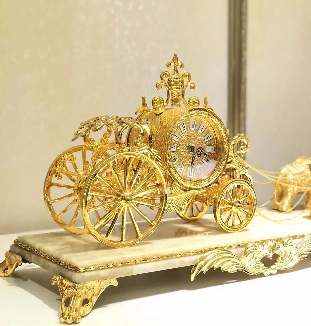 Luxury Medieval Style Golden Elephant Table Clock Marble Base Antique Golden Desk&Table Clock